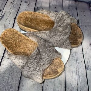 VINCE | Gorman Trimmed Cork Footbed Sandals | Size 6